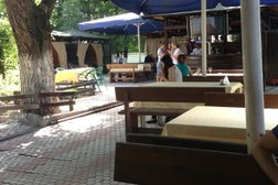 Ресторан Посейдон, с рейтингом 3.5 - находится по адресу Алматы, Коктем 3-й микрорайон, 16а 