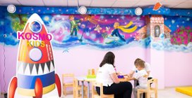 Детский сад Космо Кидс на улице Саларьевская находится по адресу Москва, ул Саларьевская, д 15 к 1