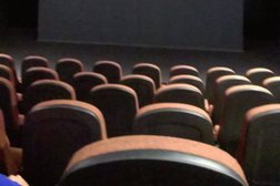 Кинотеатр Формула Кино, с рейтингом 3.9 - находится по адресу Москва, Мичуринский проспект, Олимпийская деревня проспект, 3 к1 