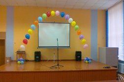 Школа №169, с рейтингом 2.9 - находится по адресу Нижний Новгород, улица Героя Юрия Смирнова, 39а 
