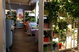 Семейный ресторан AURA Verdant, с рейтингом 4.8 - находится по адресу Нур-Султан, Мәңгілік Ел проспект, 29 