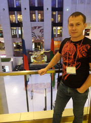 Аппаратчик химчистки, уборщик Виталий Сальников