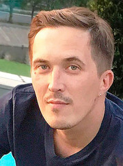 Грузчик, маляр-штукатур Александр Васильевич Вагин