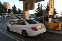 Автозаправка Роснефть, с рейтингом 4 - находится по адресу Сочи, Виноградная улица, 224/6а 