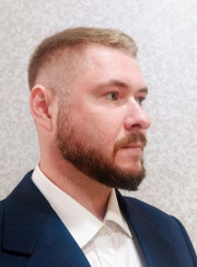 Маркетолог Андрей Владимирович Околков
