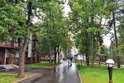 Парк-отель Яхонты Таруса, с рейтингом 4 - находится по адресу Калужская область, деревня Грибовка, 1а 