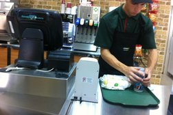 Ресторан быстрого питания Subway, с рейтингом 3.1 - находится по адресу Ростовская область, городской округ Азов, Азов, Петровский бульвар, 3 