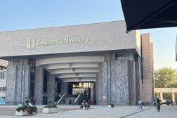 Каспийский университет, с рейтингом 3.8 - находится по адресу Алматы, Сейфуллина проспект, 521 