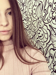 Водитель, выгульщик собак Екатерина Олеговна Маленкова