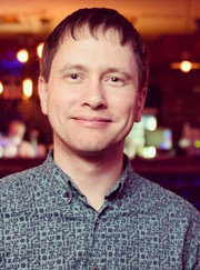 Маркетолог Евгений Якушев