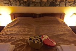 Отель Тау-Таш, с рейтингом 4 - находится по адресу Республика Башкортостан, с. Новоабзаково, Горнолыжная улица, 33 