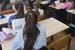 Гимназия №147, с рейтингом 3.4 - находится по адресу Омск, улица Добролюбова, 22 
