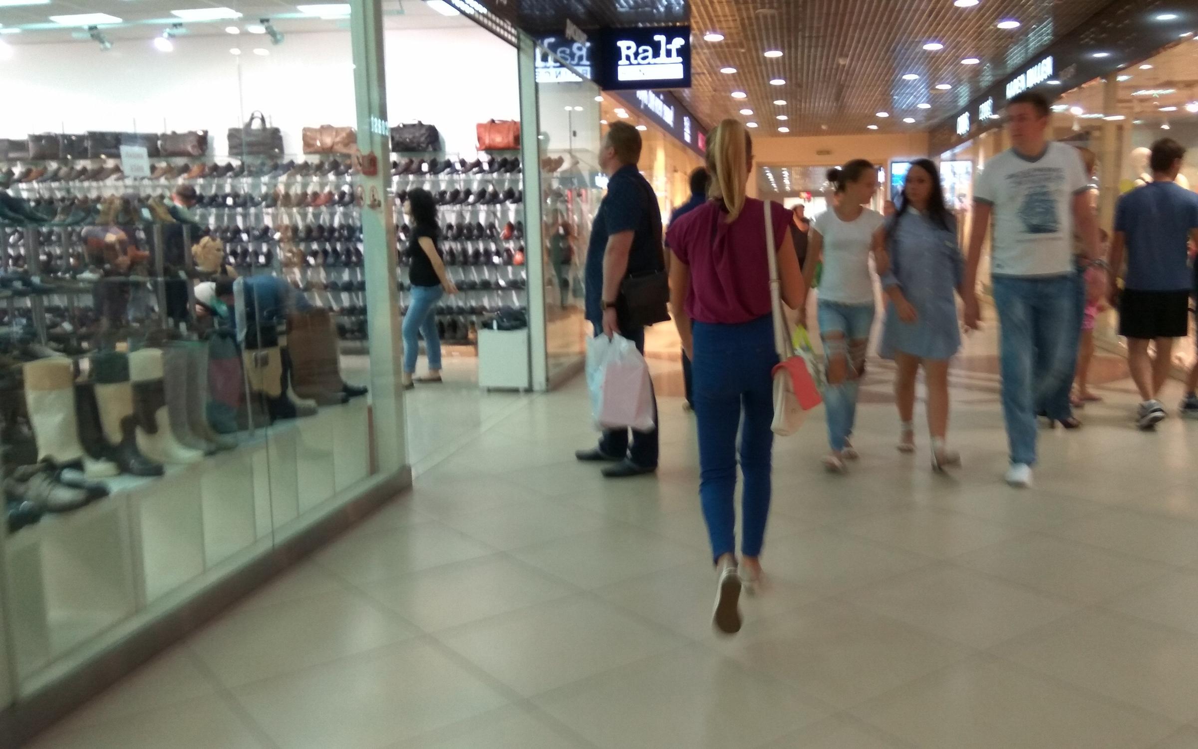 Дисконт-центр Орджоникидзе 11 на улице Орджоникидзе в Москве 🛍️ цены ...