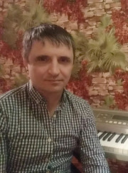 Преподаватель музыки, преподаватель фортепиано Сергей Алексеевич Попов