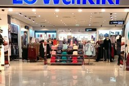 Магазин одежды LC Waikiki, с рейтингом 2 - находится по адресу Нур-Султан, Қорғалжын шоссе, 1 