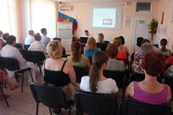 Стоматологическая поликлиника на Рашпилевской улице, с рейтингом 3.2 - находится по адресу Краснодар, Рашпилевская улица, 31 