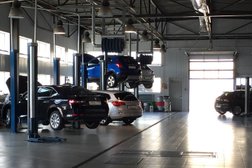 Автосалон и автосервис Новокар, с рейтингом 3.3 - находится по адресу Новороссийск, 5-я Промышленная улица, 3 блок 1 
