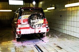 Автоцентр LuckyCar, с рейтингом 2.9 - находится по адресу Владивосток, улица Толстого, 44а 