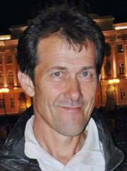 Каменщик, маляр-штукатур Сергей Владимирович Иванов