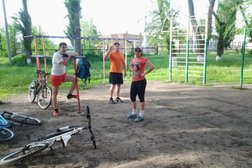 Средняя школа №15, с рейтингом 4.2 - находится по адресу Ростов-на-Дону, Калининградская улица, 1 