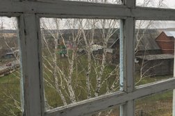 Нижнесинячихинский музей-заповедник Деревянного Зодчества и Народного Искусства им. И.Д. Самойлова, с рейтингом 3.8 - находится по адресу Свердловская область, с. Нижняя Синячиха, Первомайская улица, 20 