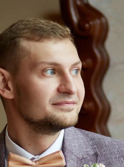 Трейдер, курьер Евгений Александрович Самохвалов