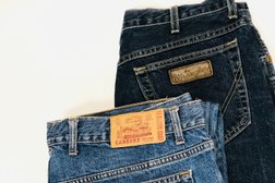 Секонд-хенд FREE BRAND, с рейтингом 4.8 - находится по адресу Москва, Соболевский проезд, 22 ст1 