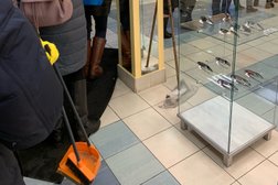 Салон оптики Очкарик, с рейтингом 3.7 - находится по адресу Москва, Большая Тульская улица, 10 ст9 