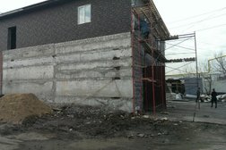 Автомойка Черная молния, с рейтингом 4.1 - находится по адресу Курган, Омская улица, 139Б 