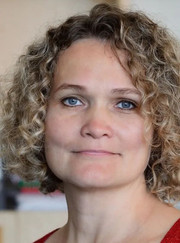 Педагог для подготовки к школе, педагог начальной школы Елена Леонидовна Берестова