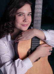 Музыкант, преподаватель музыки Юлия Николаевна Белова