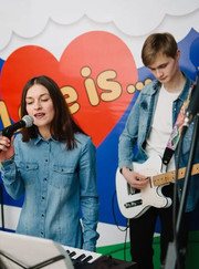 Музыкант Hits Star
