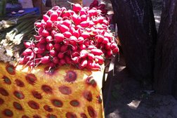 Ярмарка на Туапсинской улице, с рейтингом 4.5 - находится по адресу Сочи, Туапсинская улица, 46Б/4 