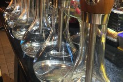 Кальянная TYT IN hookah bar, с рейтингом 4.3 - находится по адресу Алматы, улица Гайдара, 60 