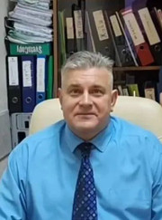 Бизнес-консультант, юрист Дмитрий Викторович Саушкин