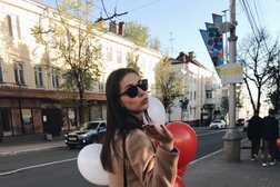 Красное&белое, с рейтингом 4.8 - находится по адресу Калуга, улица Суворова, 154 к1 