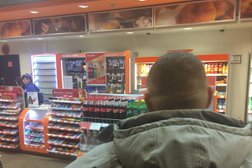 Автозаправка Газпромнефть, с рейтингом 4 - находится по адресу Москва, улица Поляны, вл2 ст1 