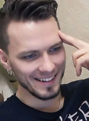 Мастер по настройке и ремонту компьютеров Михаил Алексеевич Соловьев