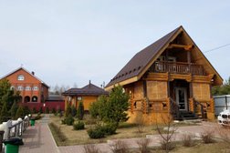 Сынтульская слобода, с рейтингом 4 - находится по адресу Рязанская область, рп. Сынтул, 2-й Набережный переулок, 10 