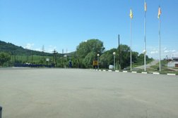 Автозаправка в Змеиногорске, с рейтингом 3.5 - находится по адресу Алтайский край, Змеиногорск, Горный переулок, 1а 