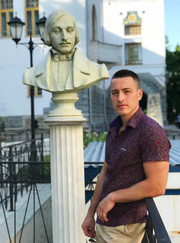 Преподаватель по обществознанию, преподаватель по правоведению Павел Сергеевич Шалаев