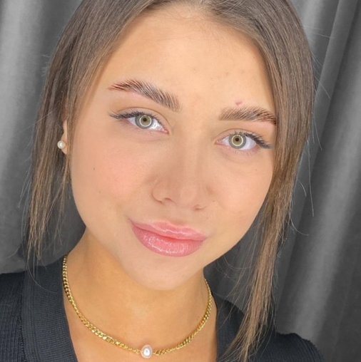 Дарина Варникова
