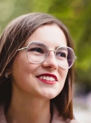 Преподаватель литературы, преподаватель русского языка Валерия Солтыс