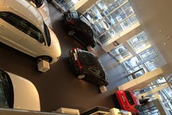 Официальный дилер и сервисный партнёр Audi Ауди Центр Иркутск, с рейтингом 5 - находится по адресу Иркутск, улица Дыбовского, 10 