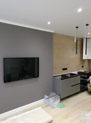 Мастер по ремонту велосипедов, маляр-штукатур Александр Владимирович Комаров