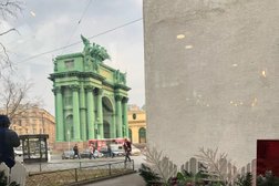 Ресторан домашней кухни Теремок, с рейтингом 2.8 - находится по адресу Санкт-Петербург, площадь Стачек, 9 