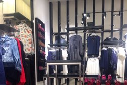 Магазин женской одежды Mo, с рейтингом 2.5 - находится по адресу Республика Карелия, Петрозаводск, Лесной проспект, 47а 