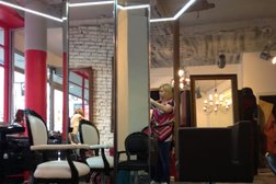 Салон красоты Персона Lab, с рейтингом 3.8 - находится по адресу Москва, улица Большая Полянка, 30 