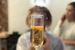 Салон красоты LeRouge, с рейтингом 4.3 - находится по адресу Екатеринбург, улица Попова, 15 