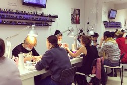 Салон красоты Kloombis beauty, с рейтингом 4.7 - находится по адресу Москва, Новая Басманная улица, 19с1 
